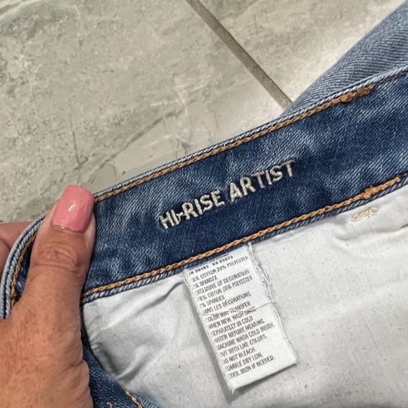 American Eagle Light Wash Flared Hi-Rise Artist Jeans Size 8 Long - Picture 8 of 9